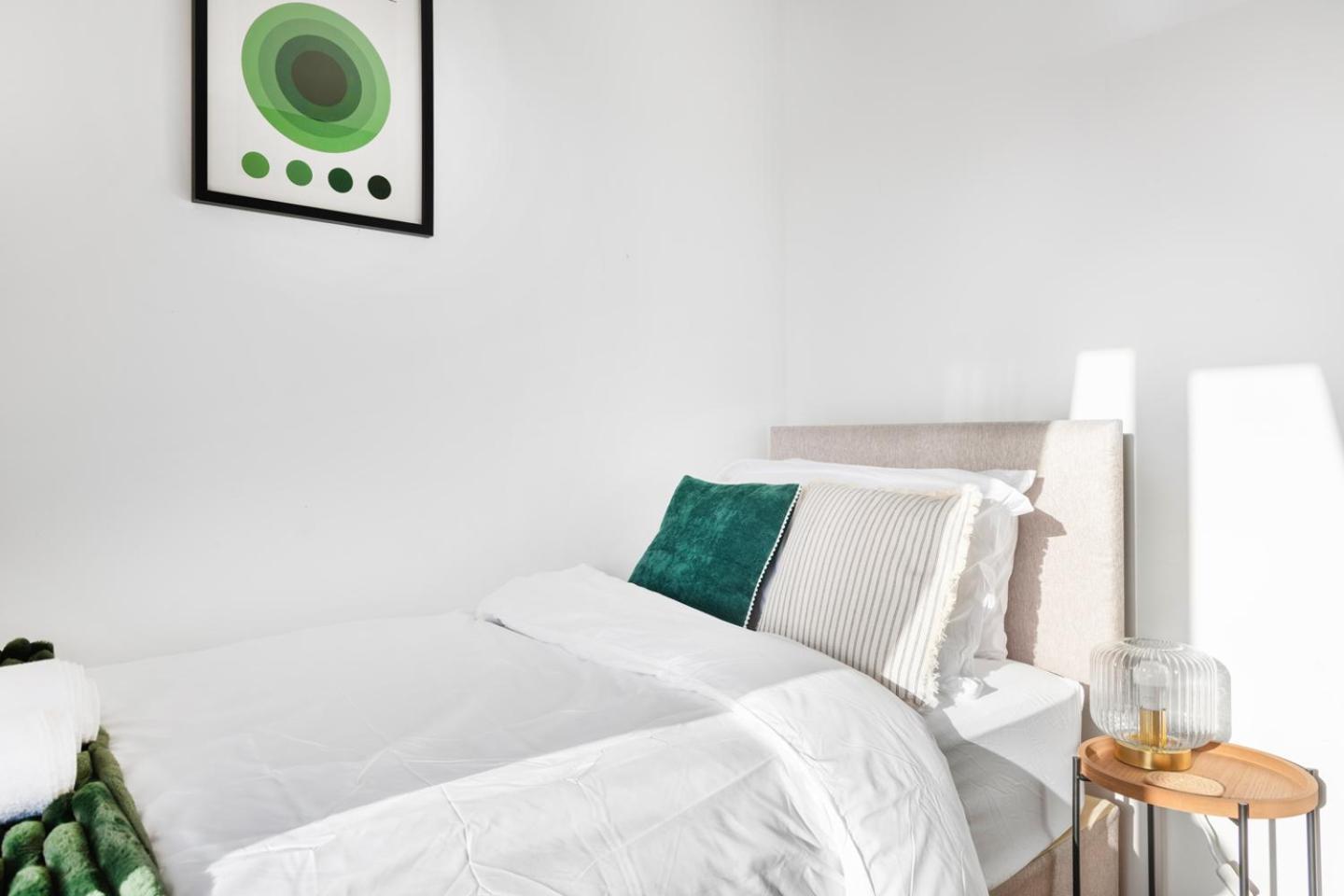 3 Bedroom House - Well Presented - Spacious - Flexible Check In - Free Parking Nottingham Buitenkant foto
